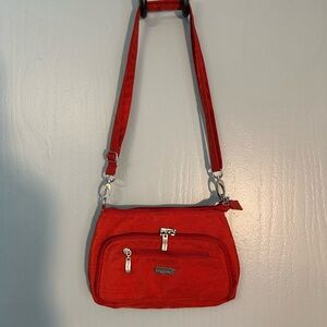 Baggallini small red crossbody/ fanny pack bag, EUC